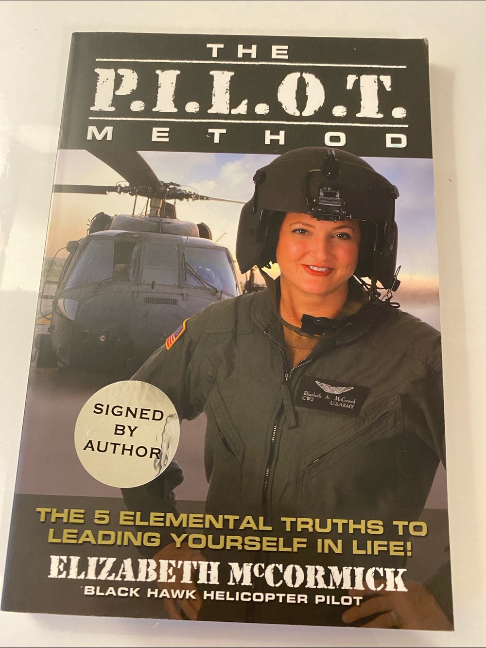 The P.I.L.O.T. Method by Elizabeth McCormick - Black/Olive Cover
